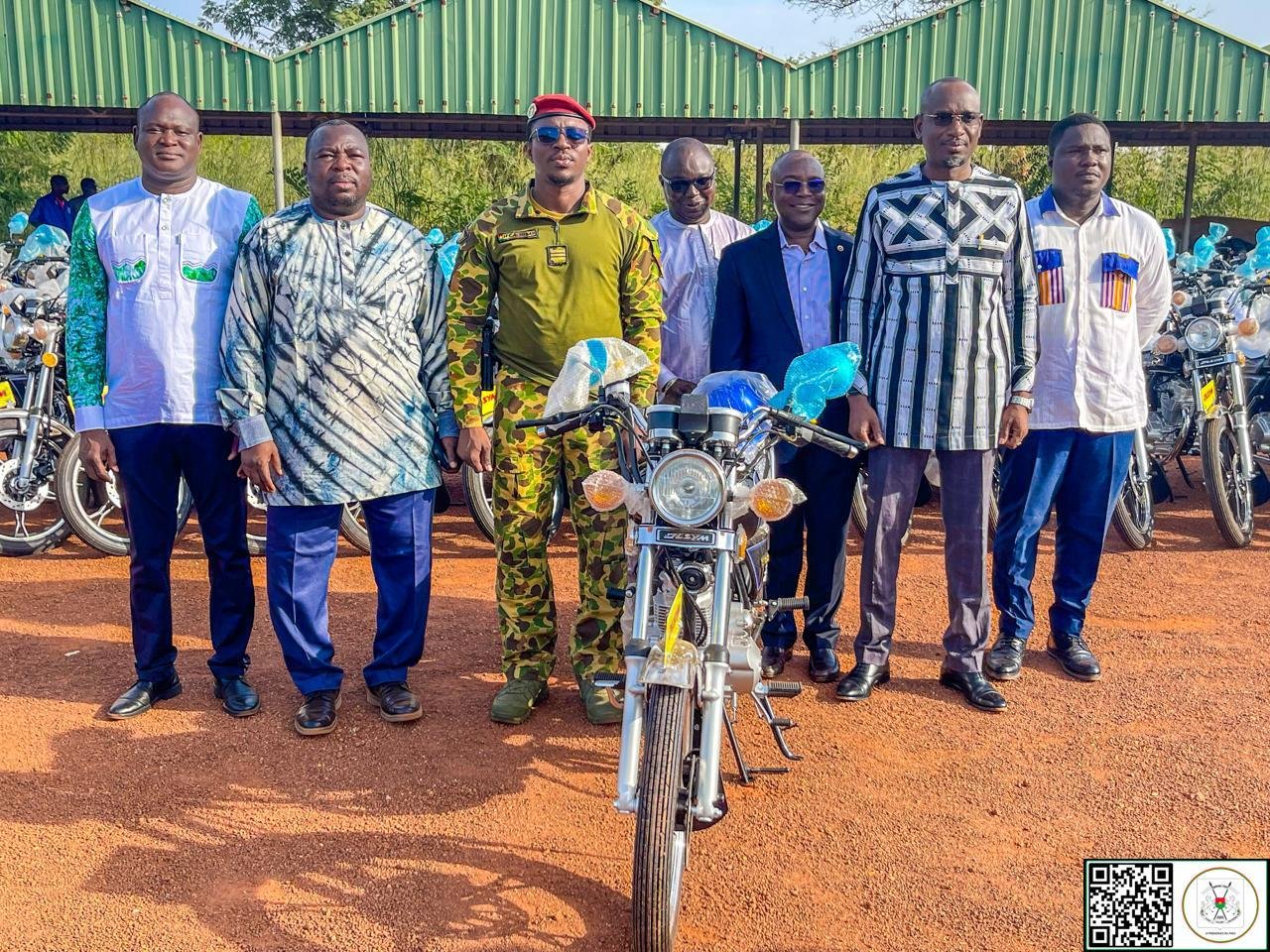 RPP : la Présidence du Faso reçoit 100 motos et 10 pick-up d’une valeur de 105 millions FCFA